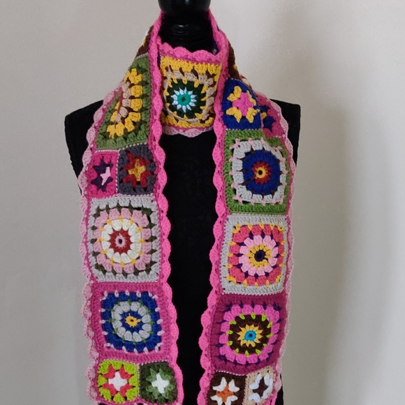 Handmade Crochet Women's Scarf - Picture 7 of 16